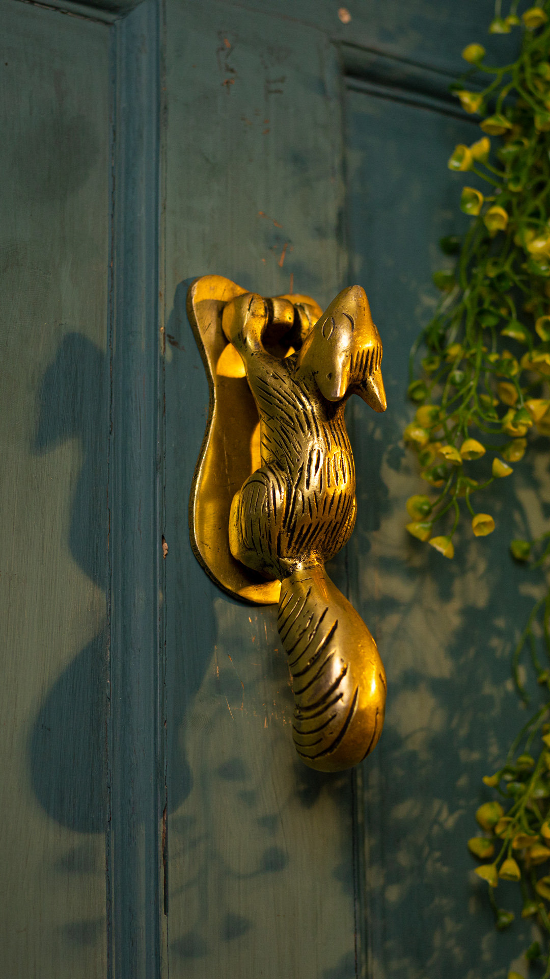 Indian Shelf Brass Squirrel Door Knocker for Main Door - Gold Door